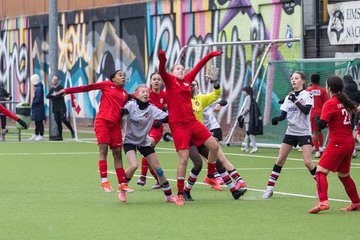 Bild 300 - wCJ Eimsbuettler TV : Altona 93 - Ergebnis: 1:1